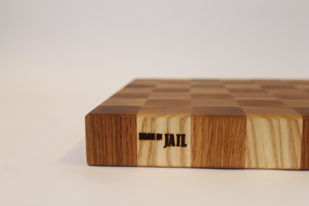 Rutad skärbräda Ädelträ